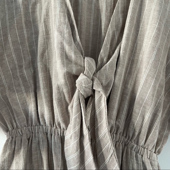 Linen Tie Front Jumpsuit - Picture 4 of 8